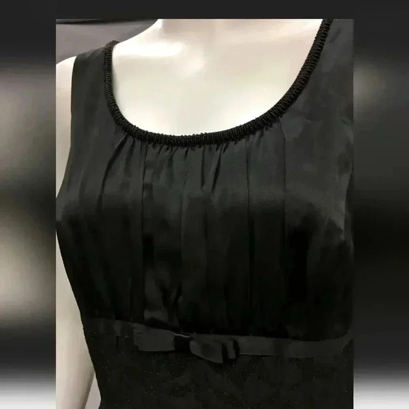 Vintage Tahari black dress - Picture 3 of 6